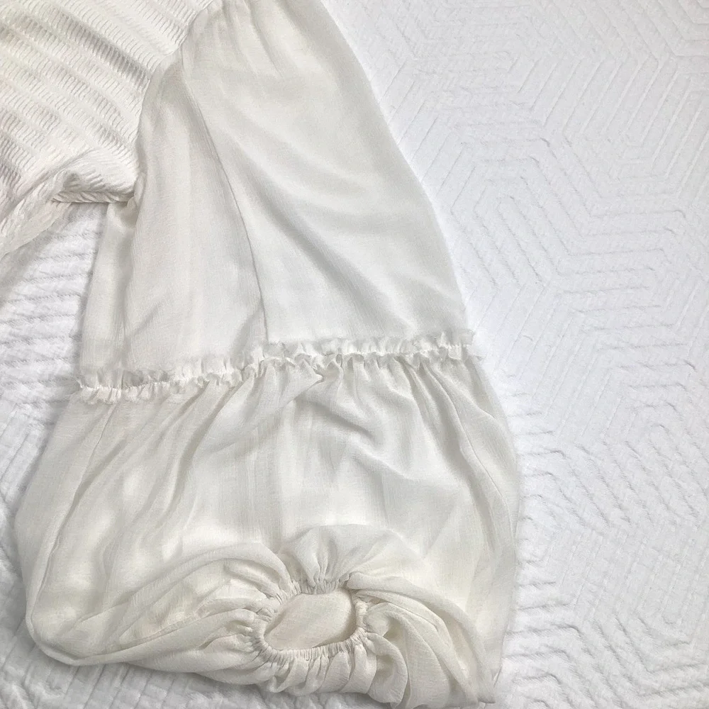Anthropologie White Textured Knit Sheer Balloon Sleeve Blouse‎ Small